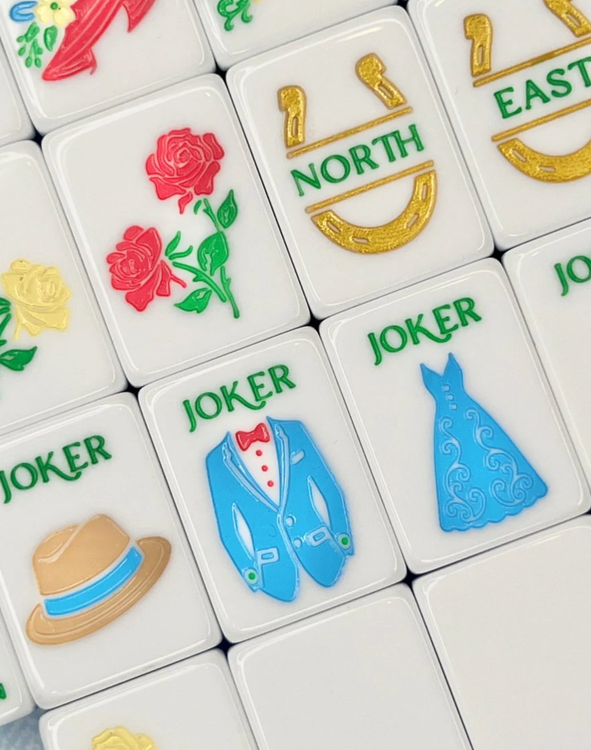Mint & Roses Mahjong Tile Set with Matching Mat & Shufflers